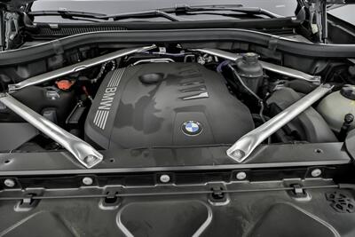 2023 BMW X7 xDrive40i   - Photo 17 - Joliet, IL 60435