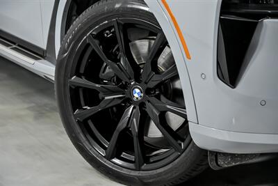 2023 BMW X7 xDrive40i   - Photo 4 - Joliet, IL 60435