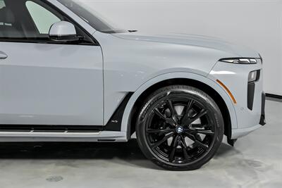 2023 BMW X7 xDrive40i   - Photo 15 - Joliet, IL 60435