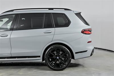 2023 BMW X7 xDrive40i   - Photo 9 - Joliet, IL 60435