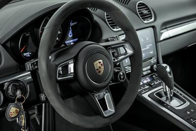 2022 Porsche 718 Cayman GTS 4.0 - Photo 22 - Joliet, IL 60435
