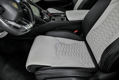 2022 Lamborghini Urus   - Photo 22 - Joliet, IL 60435