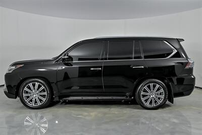 2017 Lexus LX 570   - Photo 8 - Joliet, IL 60435