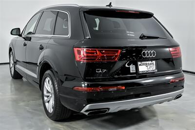 2019 Audi Q7 quattro Premium Plus 55 TFSI   - Photo 10 - Joliet, IL 60435