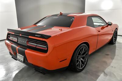 2016 Dodge Challenger SRT Hellcat   - Photo 11 - Joliet, IL 60435