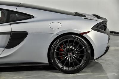 2017 McLaren 570GT   - Photo 9 - Joliet, IL 60435