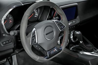 2019 Chevrolet Camaro ZL1   - Photo 25 - Joliet, IL 60435