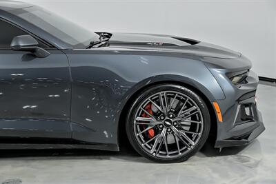 2019 Chevrolet Camaro ZL1   - Photo 15 - Joliet, IL 60435