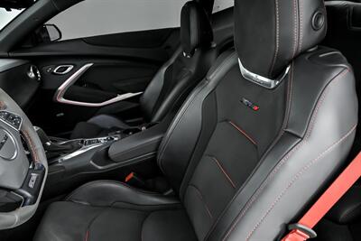 2019 Chevrolet Camaro ZL1   - Photo 23 - Joliet, IL 60435