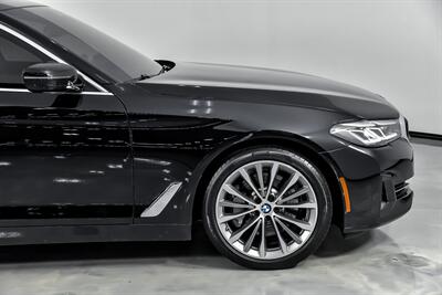 2021 BMW 5 Series 530i xDrive   - Photo 15 - Joliet, IL 60435