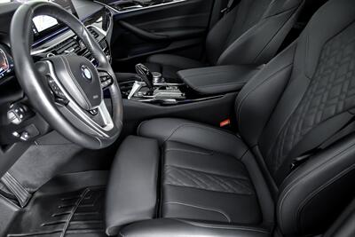 2021 BMW 5 Series 530i xDrive   - Photo 22 - Joliet, IL 60435