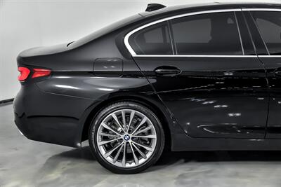 2021 BMW 5 Series 530i xDrive   - Photo 13 - Joliet, IL 60435