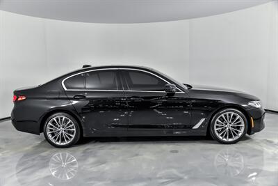 2021 BMW 5 Series 530i xDrive   - Photo 14 - Joliet, IL 60435