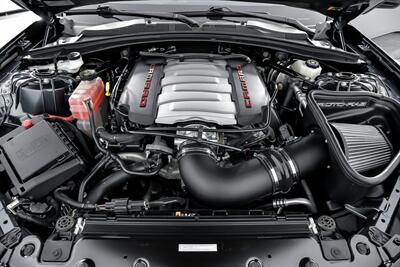 2022 Chevrolet Camaro LT1   - Photo 17 - Joliet, IL 60435