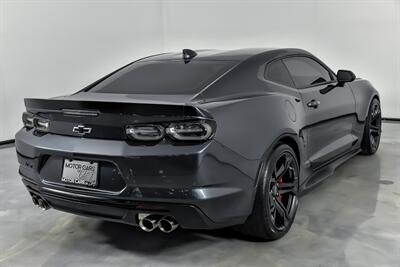 2022 Chevrolet Camaro LT1   - Photo 12 - Joliet, IL 60435