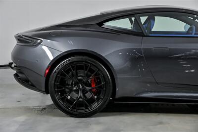 2024 Aston Martin DB12 V8-HUGE $332K MSRP-$90K ADDED OPTIONS!   - Photo 13 - Joliet, IL 60435