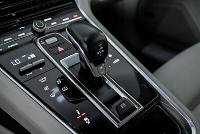 2019 Porsche Panamera Turbo-RARE PAINT-LOADED TURBO! - Photo 40 - Joliet, IL 60435