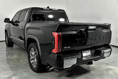 2022 Toyota Tundra 1794 Edition HV   - Photo 10 - Joliet, IL 60435