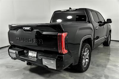 2022 Toyota Tundra 1794 Edition HV   - Photo 12 - Joliet, IL 60435