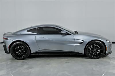 2019 Aston Martin Vantage   - Photo 14 - Joliet, IL 60435