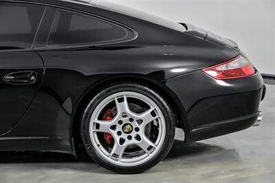2005 Porsche 911 Carrera S-SPORT PACKAGE-MANUAL!   - Photo 9 - Joliet, IL 60435