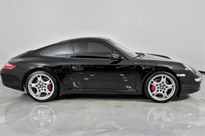 2005 Porsche 911 Carrera S-SPORT PACKAGE-MANUAL!   - Photo 14 - Joliet, IL 60435