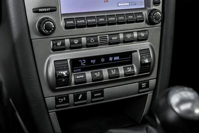 2005 Porsche 911 Carrera S-SPORT PACKAGE-MANUAL!   - Photo 37 - Joliet, IL 60435