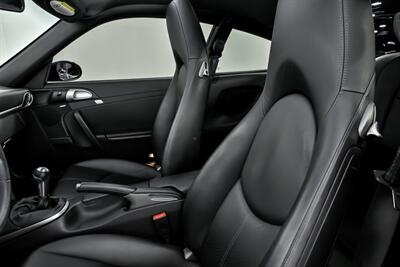 2005 Porsche 911 Carrera S-SPORT PACKAGE-MANUAL!   - Photo 22 - Joliet, IL 60435