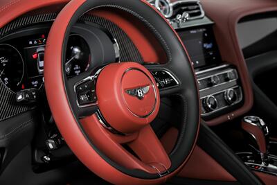 2022 Bentley Bentayga V8 - Photo 27 - Joliet, IL 60435