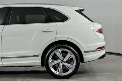 2022 Bentley Bentayga V8 - Photo 9 - Joliet, IL 60435