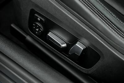 2019 BMW M850i xDrive - Photo 30 - Joliet, IL 60435