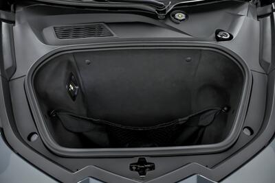 2021 Chevrolet Corvette Stingray 2LT   - Photo 17 - Joliet, IL 60435