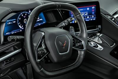 2021 Chevrolet Corvette Stingray 2LT   - Photo 28 - Joliet, IL 60435
