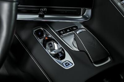 2021 Chevrolet Corvette Stingray 2LT   - Photo 37 - Joliet, IL 60435