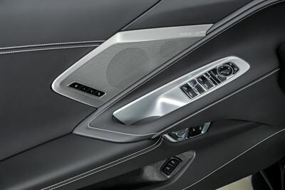 2021 Chevrolet Corvette Stingray 2LT   - Photo 22 - Joliet, IL 60435