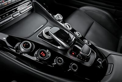 2019 Mercedes-Benz AMG GT   - Photo 38 - Joliet, IL 60435