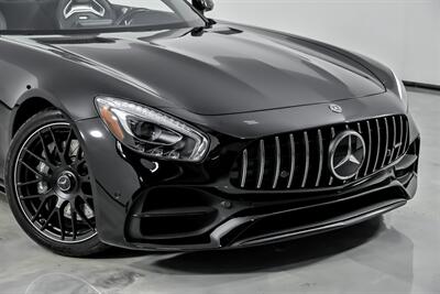2019 Mercedes-Benz AMG GT   - Photo 3 - Joliet, IL 60435