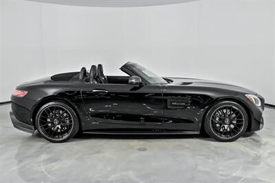 2019 Mercedes-Benz AMG GT   - Photo 14 - Joliet, IL 60435