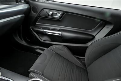 2021 Ford Mustang Mach 1   - Photo 36 - Joliet, IL 60435