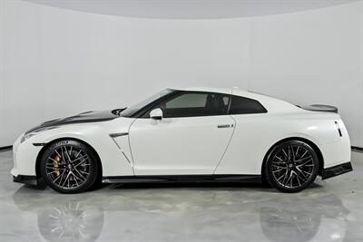 2021 Nissan GT-R Premium   - Photo 8 - Joliet, IL 60435