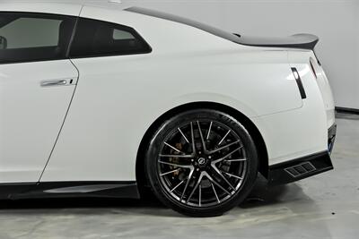 2021 Nissan GT-R Premium   - Photo 9 - Joliet, IL 60435