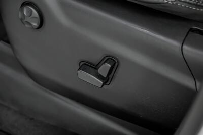 2015 Jeep Grand Cherokee SRT   - Photo 24 - Joliet, IL 60435