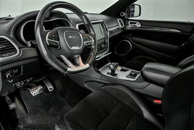2015 Jeep Grand Cherokee SRT   - Photo 18 - Joliet, IL 60435