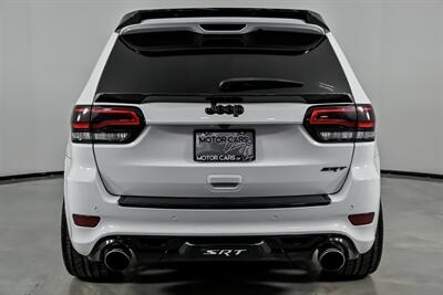 2015 Jeep Grand Cherokee SRT   - Photo 9 - Joliet, IL 60435