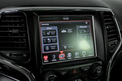 2015 Jeep Grand Cherokee SRT   - Photo 29 - Joliet, IL 60435