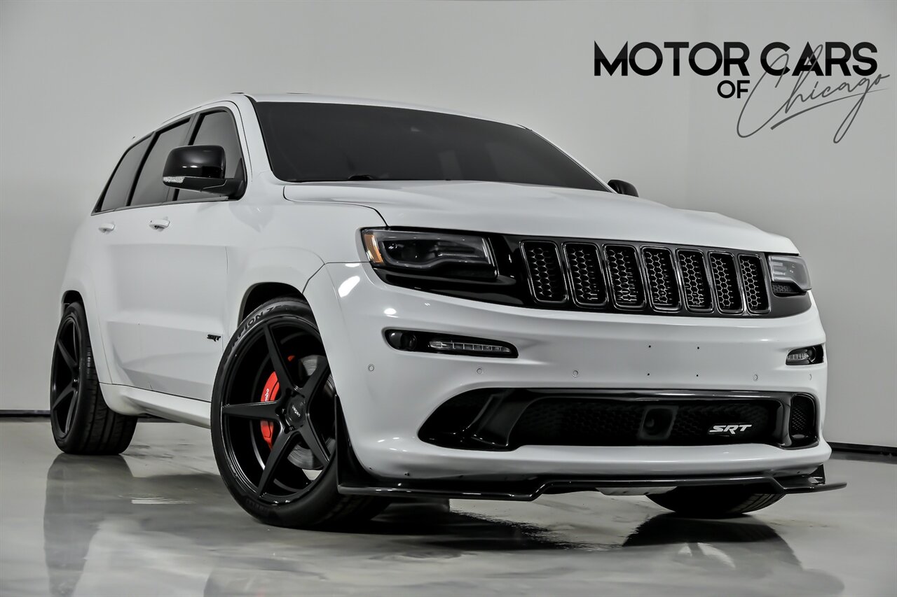2015 Jeep Grand Cherokee SRT   - Photo 1 - Joliet, IL 60435