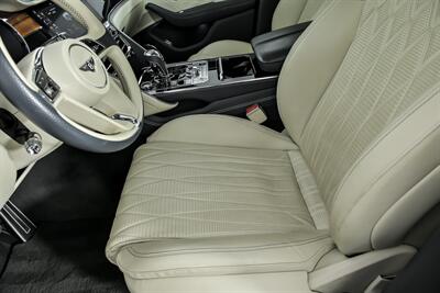 2020 Bentley Flying Spur W12   - Photo 22 - Joliet, IL 60435
