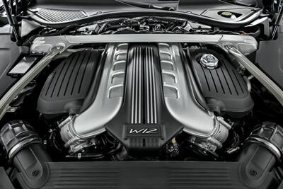 2020 Bentley Flying Spur W12   - Photo 17 - Joliet, IL 60435