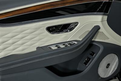 2020 Bentley Flying Spur W12   - Photo 18 - Joliet, IL 60435