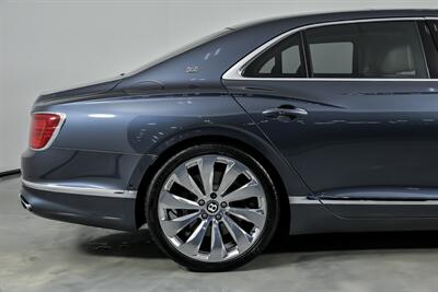 2020 Bentley Flying Spur W12   - Photo 13 - Joliet, IL 60435